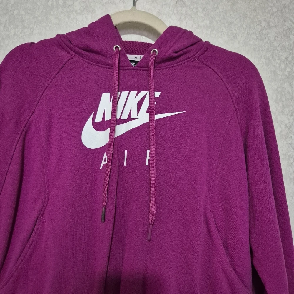 Nike Women's Purple Hoodie...Size:M